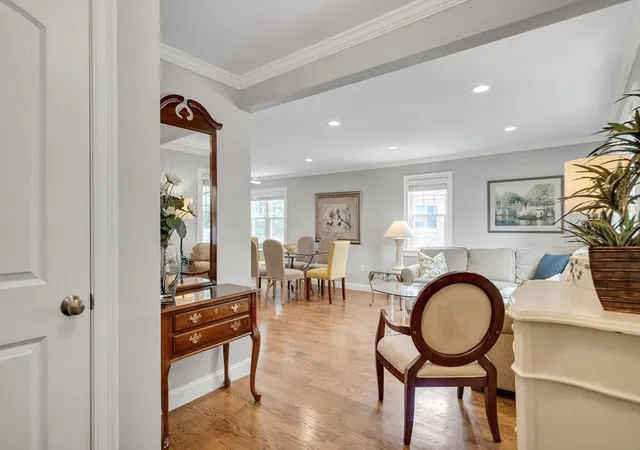3rd image of 15 Spinney St, Boston, MA 02132