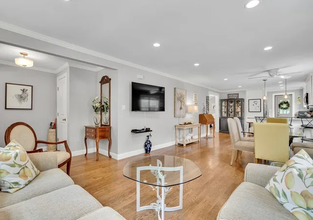 5th image of 15 Spinney St, Boston, MA 02132