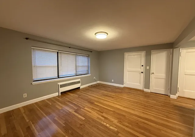 Homes for sale in Lynn, MA | 117 Nahant St #1, Lynn, MA 01902 | MLS# 73541370