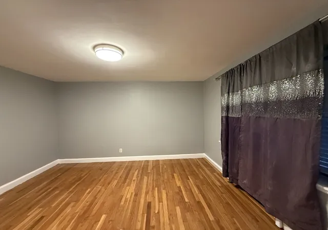 Homes for sale in Lynn, MA | 117 Nahant St #1, Lynn, MA 01902 | MLS# 73541370