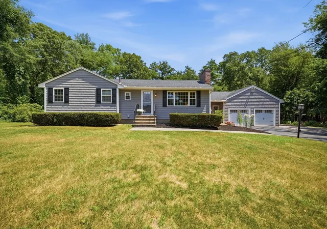 1st image of 737 North St, Tewksbury, MA 01876 | MLS# 73555728