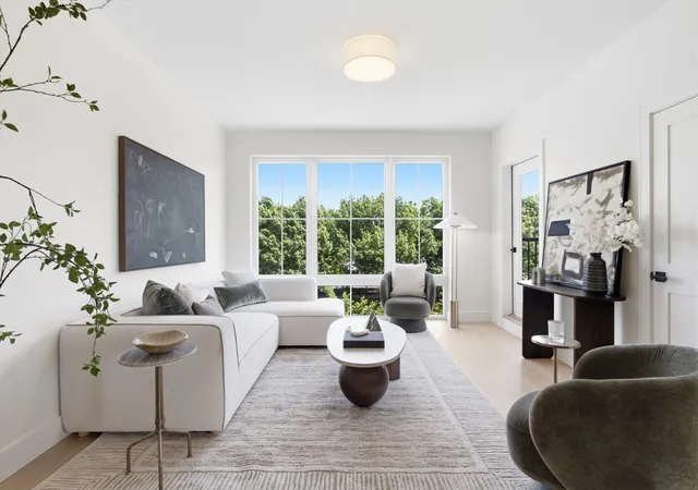 4th image of 28 Geneva St #PH402, Boston, MA 02128 | MLS# 73547744