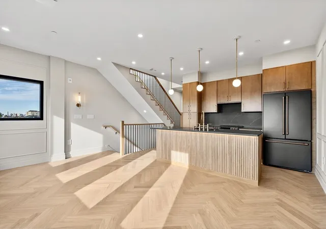 Homes for sale in Boston, MA | 219 Saratoga Street #3, Boston, MA 02128 | MLS# 73507585