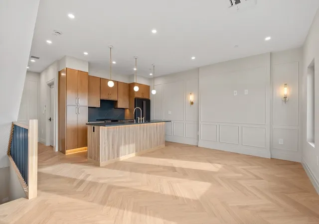 Homes for sale in Boston, MA | 219 Saratoga Street #3, Boston, MA 02128 | MLS# 73507585
