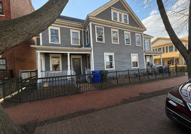 1st image of 94 96 Byers St, Springfield, MA 01105 | MLS# 73564306