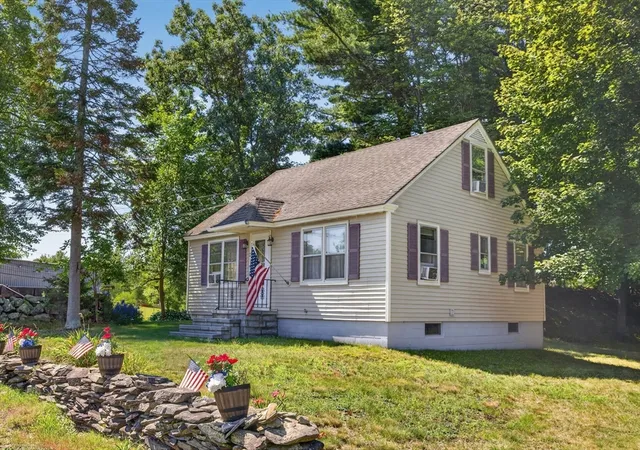 Photo 3 of Sale Pending at 2 Hurley, Dracut, MA 01826 | MLS# 73559218 | Listing updated on 2026-08-18