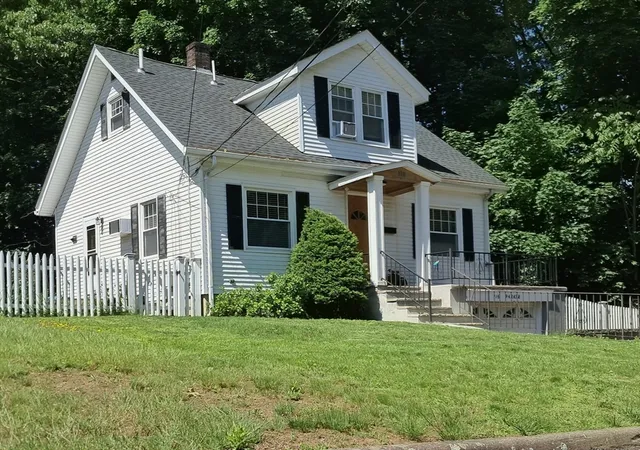 1st image of 116 Parker Rd, Wakefield, MA 01880 | MLS# 73528294
