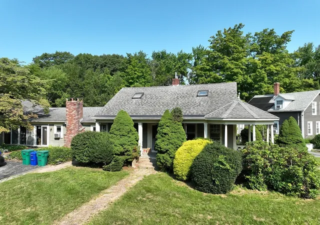 2nd image of 18 North Ave, Attleboro, MA 02703 | MLS# 73563508