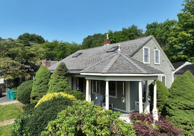 42nd image of 18 North Ave, Attleboro, MA 02703 | MLS# 73563508