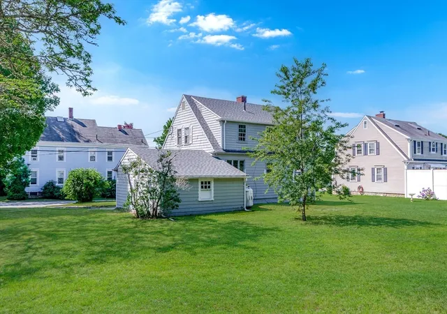 Photo 3 of Single family home for sale at 23 Hammond St, Mattapoisett, MA 02739 | MLS# 73555330 | Listing updated on 2026-09-05