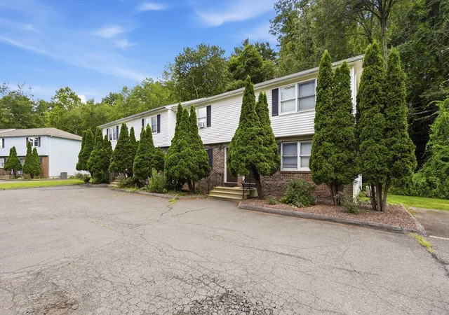 2nd image of 720 Russell Rd #C, Westfield, MA 01085 | MLS# 73561920