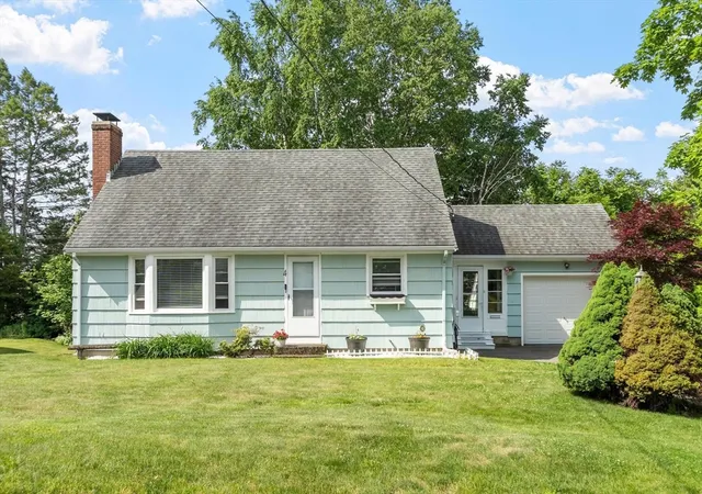 Photo 1 of Sale Pending at 4 Cranston St, Worcester, MA 01606 | MLS# 73534586 | Listing updated on 2026-09-05