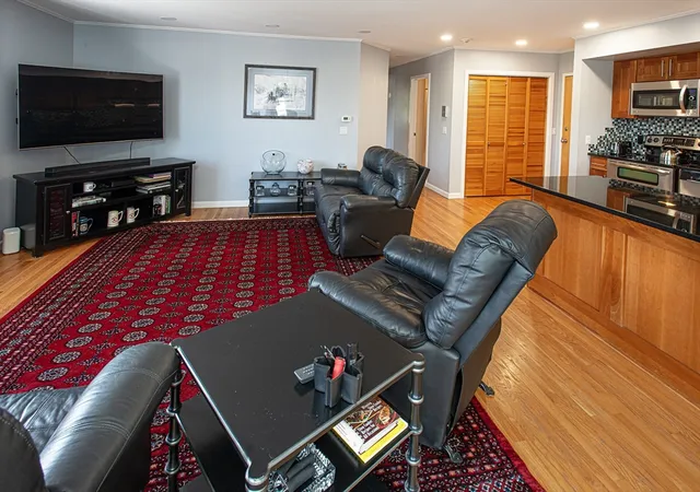 Homes for sale in Northampton, MA | 351 Pleasant Street #11, Northampton, MA 01060 | MLS# 73538407