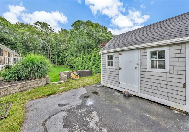 Photo 3 of Single family home for sale at 770 County Rd, Pocasset, MA 02559 | MLS# 73563658 | Listing updated on 2026-09-22
