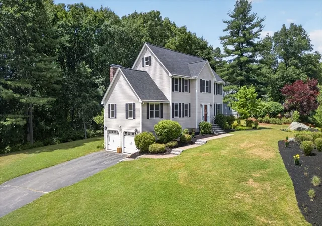 4th image of 2 Patriot Dr, Andover, MA 01810 | MLS# 73542330