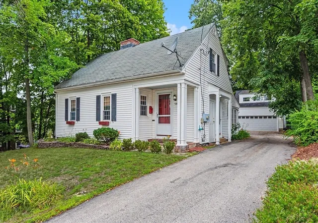 1st image of 540 Concord St, Manchester, NH 03104 | MLS# 73556658