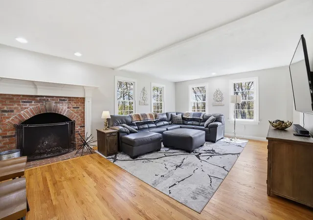 4th image of 8 Alstead, Millbury, MA 01527 | MLS# 73555790