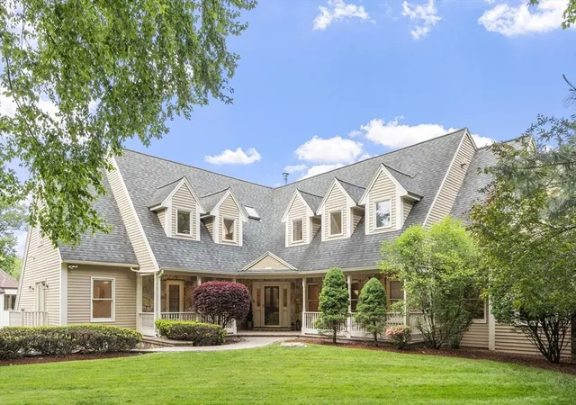 1st image of 20 Seten Circle, Andover, MA 01810 | MLS# 73534017