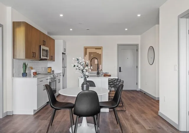 Homes for sale in Wilmington, MA | 203 Lowell St #304, Wilmington, MA 01887 | MLS# 73535478