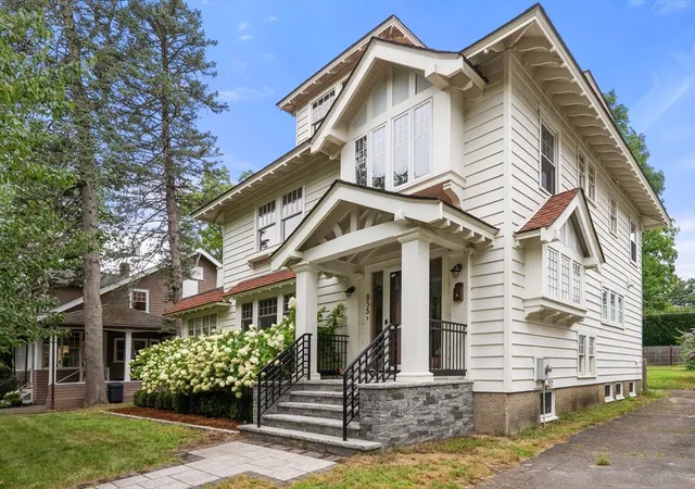 1st image of 855 Commonwealth Ave, Newton, MA 02459 | MLS# 73567478