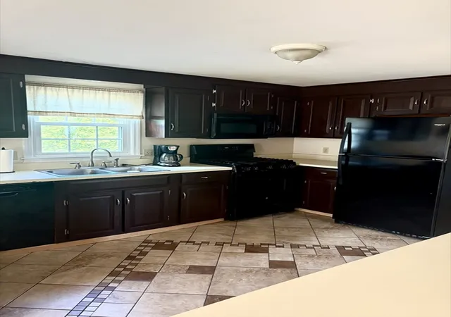 2nd image of 9 Stony Hill Rd, Feeding Hills, MA 01030 | MLS# 73558202