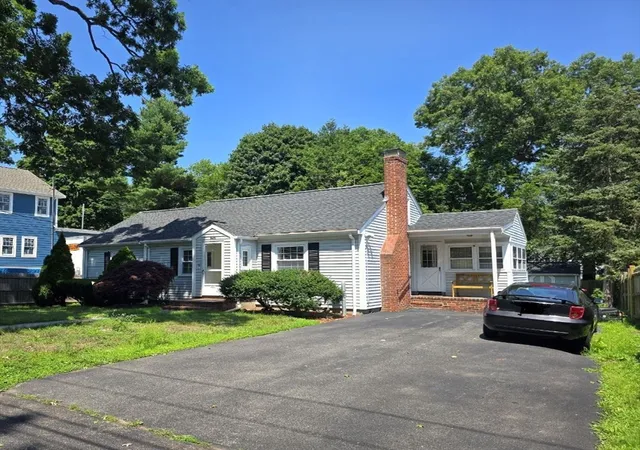 Homes for sale in Brockton, MA | 50 Torrey Ave, Brockton, MA 02301 | MLS# 73547510
