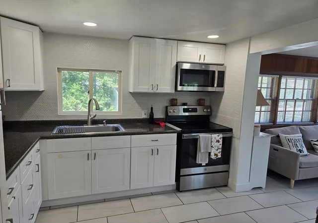 Homes for sale in Brockton, MA | 50 Torrey Ave, Brockton, MA 02301 | MLS# 73547510