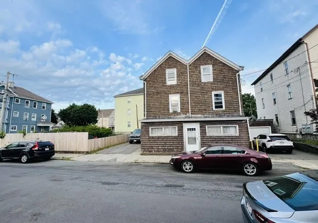 Homes for sale in Fall River, MA | 77 Fulton St, Fall River, MA 02720 | MLS# 73528922