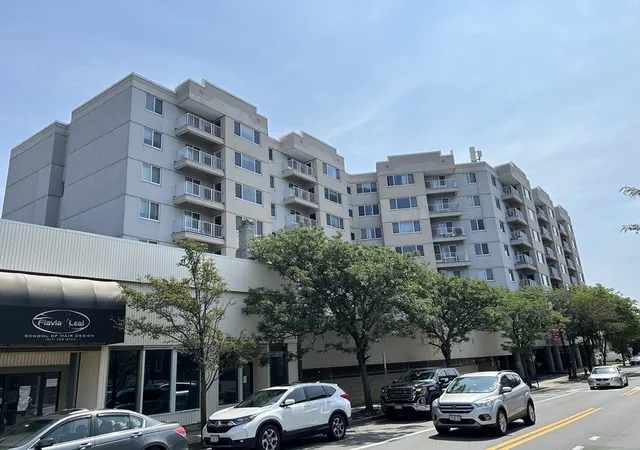1st image of 30 Chelsea St #804, Everett, MA 02149 | MLS# 73554353