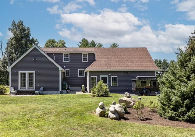 Photo 3 of Sale Pending at 52 Lovering St, Medway, MA 02053 | MLS# 73563357 | Listing updated on 2026-08-18