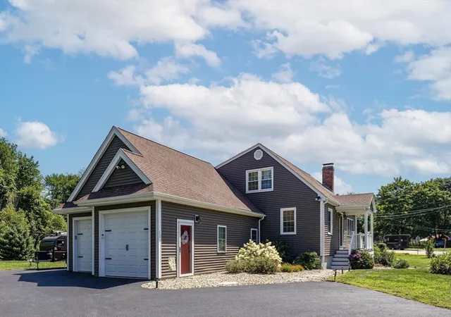 Photo 4 of Sale Pending at 52 Lovering St, Medway, MA 02053 | MLS# 73563357 | Listing updated on 2026-08-18