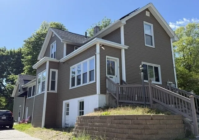 Homes for sale in Worcester, MA | 11 Wayne St, Worcester, MA 01603 | MLS# 73519847