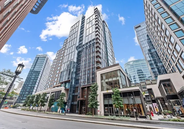 Homes for sale in Boston, MA | 135 Seaport Blvd, Boston, MA 02210 | Houzeo