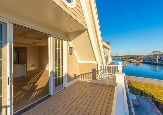 Homes for sale in Cohasset, MA | 124 Elm Street #308, Cohasset, MA 02025 | MLS# 73546579