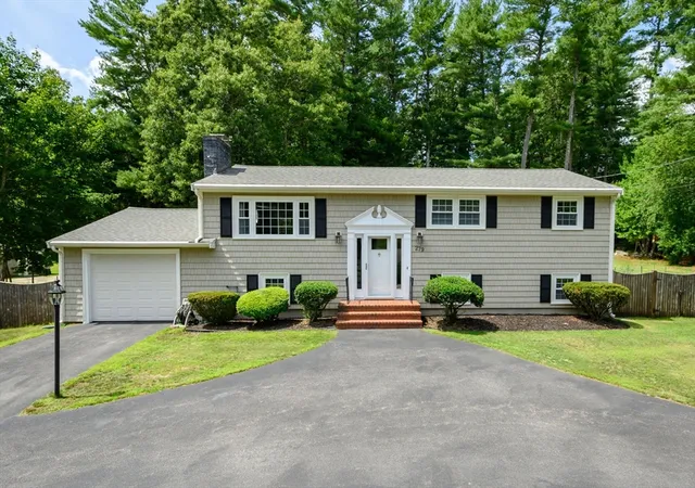 Photo 2 of Sale Pending at 279 Center St, Pembroke, MA 02359 | MLS# 73563436 | Listing updated on 2026-08-30