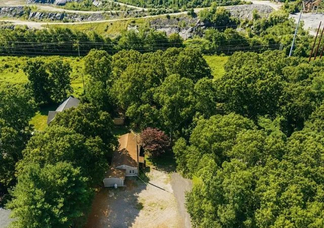 27th image of 8 Martel St, Acushnet, MA 02743 | MLS# 73550571