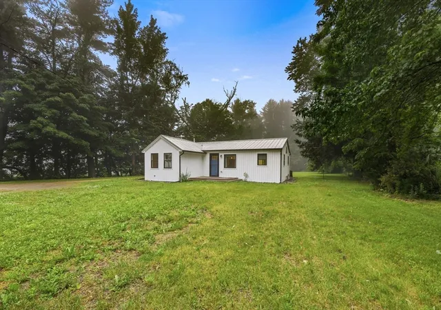 Homes for sale in Worthington, MA | 383 Huntington Rd, Worthington, MA 01098 | MLS# 73539664