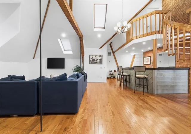 Listing Photo 5 - Condo for sale in building located at 321 Plantation St, Worcester, MA 01604 - Unit #300