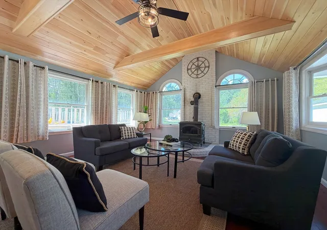 Photo 1 of Sale Pending at 476 Pelham Rd, Dracut, MA 01826 | MLS# 73569263 | Listing updated on 2026-09-15