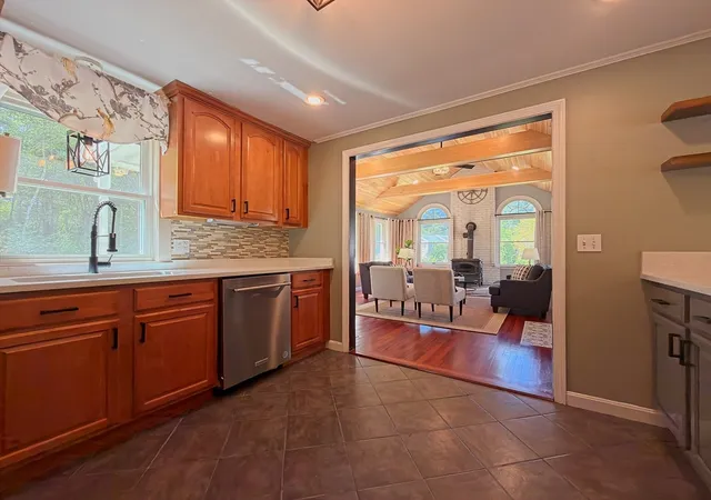 Photo 3 of Sale Pending at 476 Pelham Rd, Dracut, MA 01826 | MLS# 73569263 | Listing updated on 2026-09-15