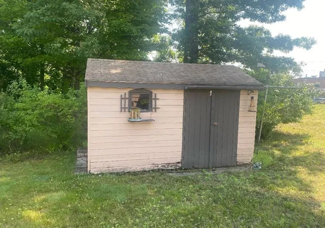 Homes for sale in Clinton, MA | 227 Greeley St, Clinton, MA 01510 | MLS# 73543255
