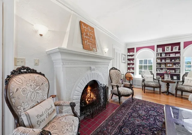Homes for sale in Worcester, MA | 32 Terrace Dr, Worcester, MA 01609 | MLS# 73527429
