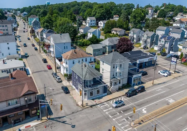 3rd image of 1413 Rodman St, Fall River, MA 02721 | MLS# 73545401
