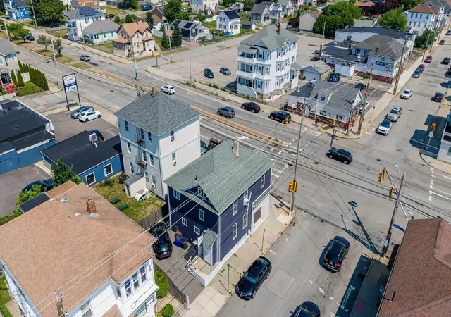5th image of 1413 Rodman St, Fall River, MA 02721 | MLS# 73545401