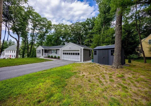 Photo 3 of Single family home for sale at 30 Sawyer Ln, Holden, MA 01520 | MLS# 73566487 | Listing updated on 2026-10-05