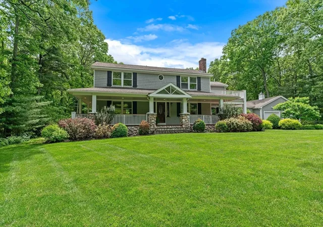 Homes for sale in Lincoln, MA | 6 Brooks Hill Road, Lincoln, MA 01773 | MLS# 73526165