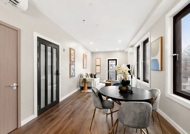 4th image of 14 Schuyler #3, Dorchester, MA 02121 | MLS# 73505955