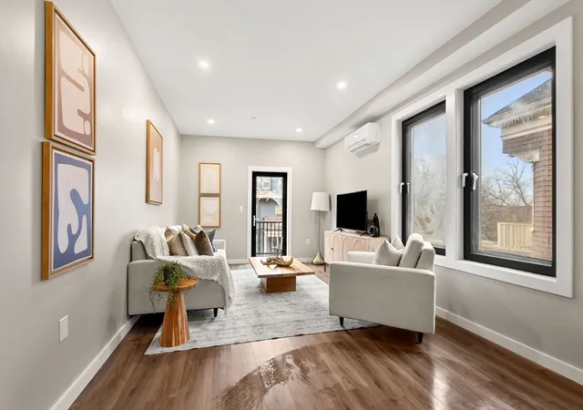 5th image of 14 Schuyler #3, Dorchester, MA 02121 | MLS# 73505955