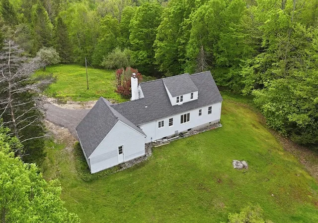 4th image of 98 North Rd, Monroe, MA 01350 | MLS# 73546216