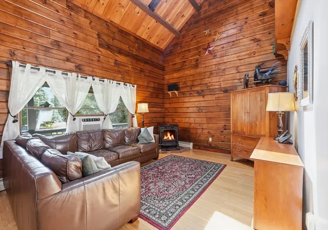 Photo 4 of Sale Pending at 15 Thompson Rd, Hubbardston, MA 01452 | MLS# 73562250 | Listing updated on 2026-10-01